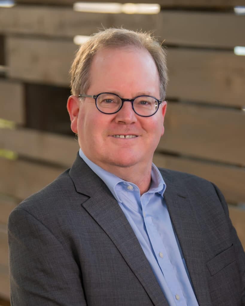 Ken Weinfield Headshot