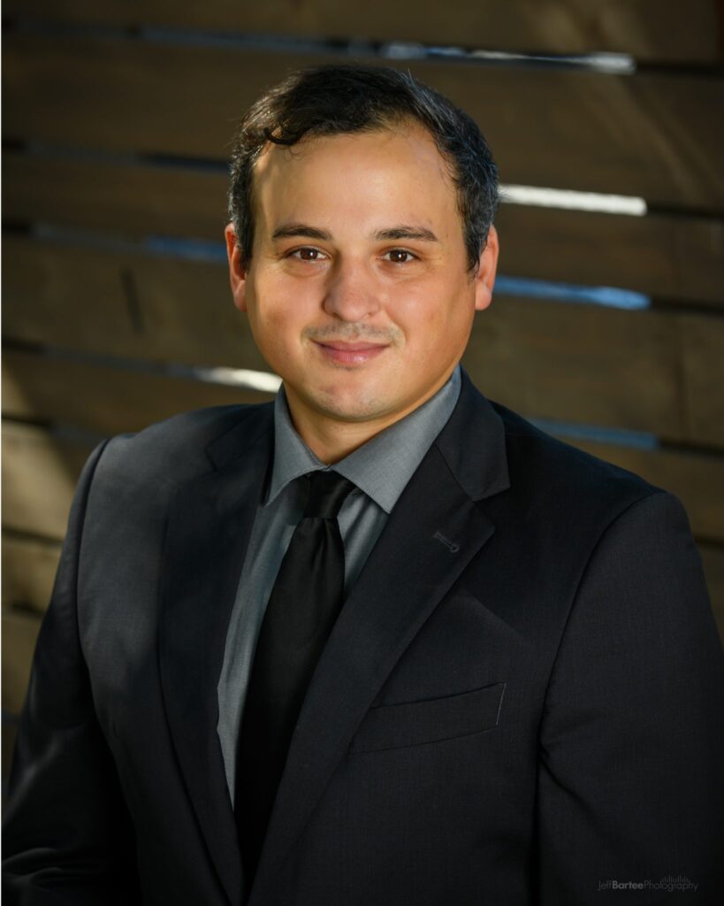 Nicholas Gioiello Headshot
